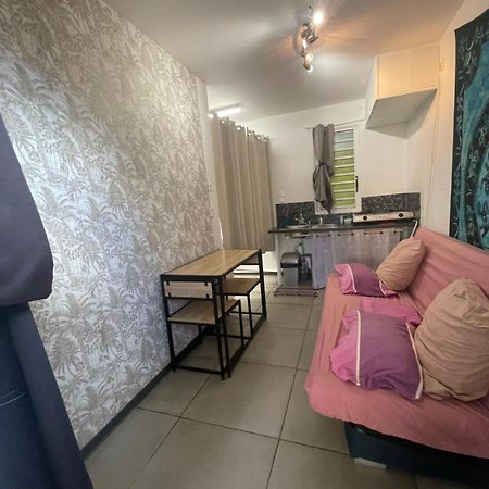 Mobilhome Pour 2 Personnes Le Tampon Eksteriør billede